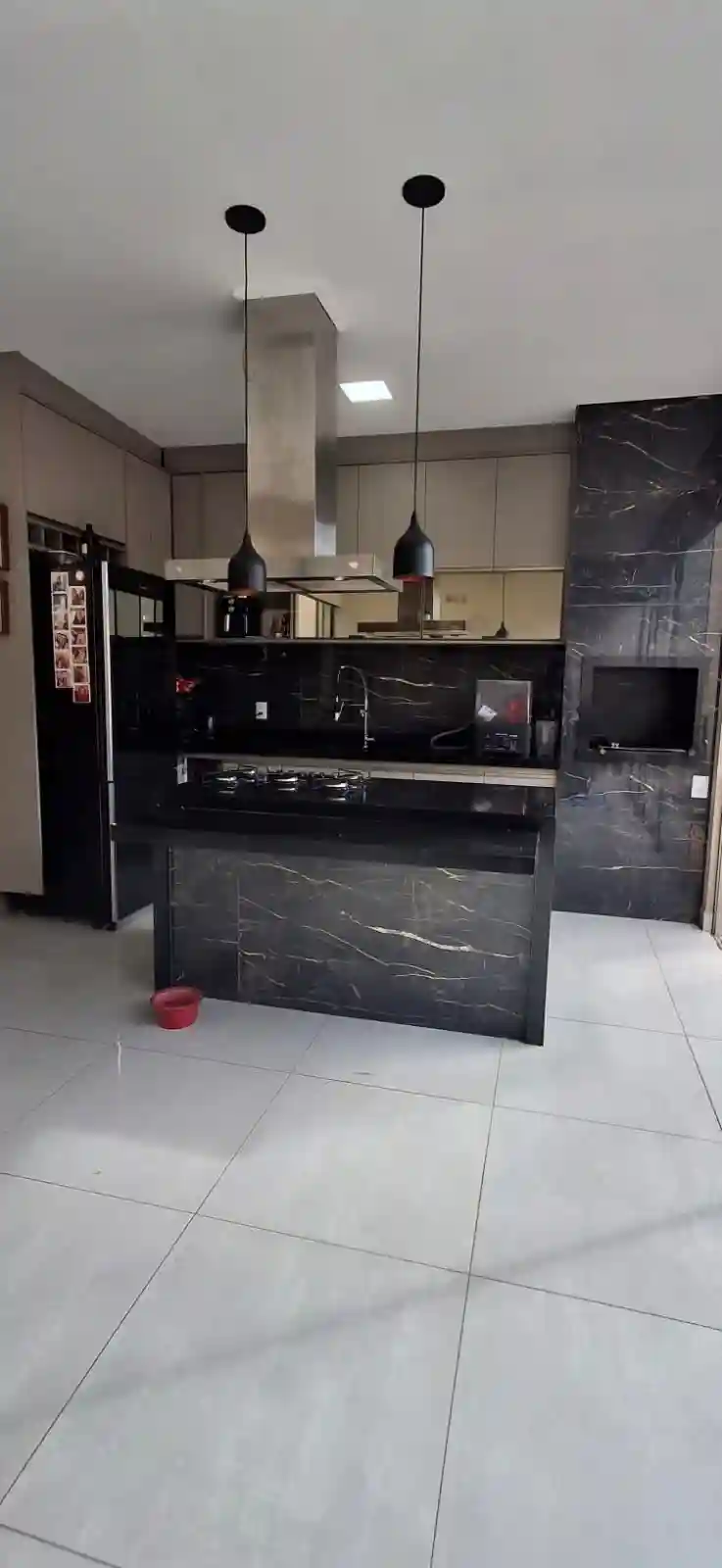 Casa de Condomínio com 3 quartos à venda, 253m² — foto 4 de 14