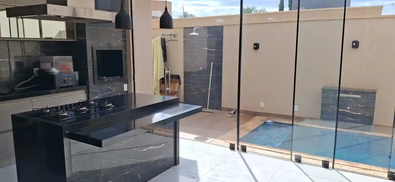 Casa de Condomínio com 3 quartos à venda, 253m² — foto 14 de 14