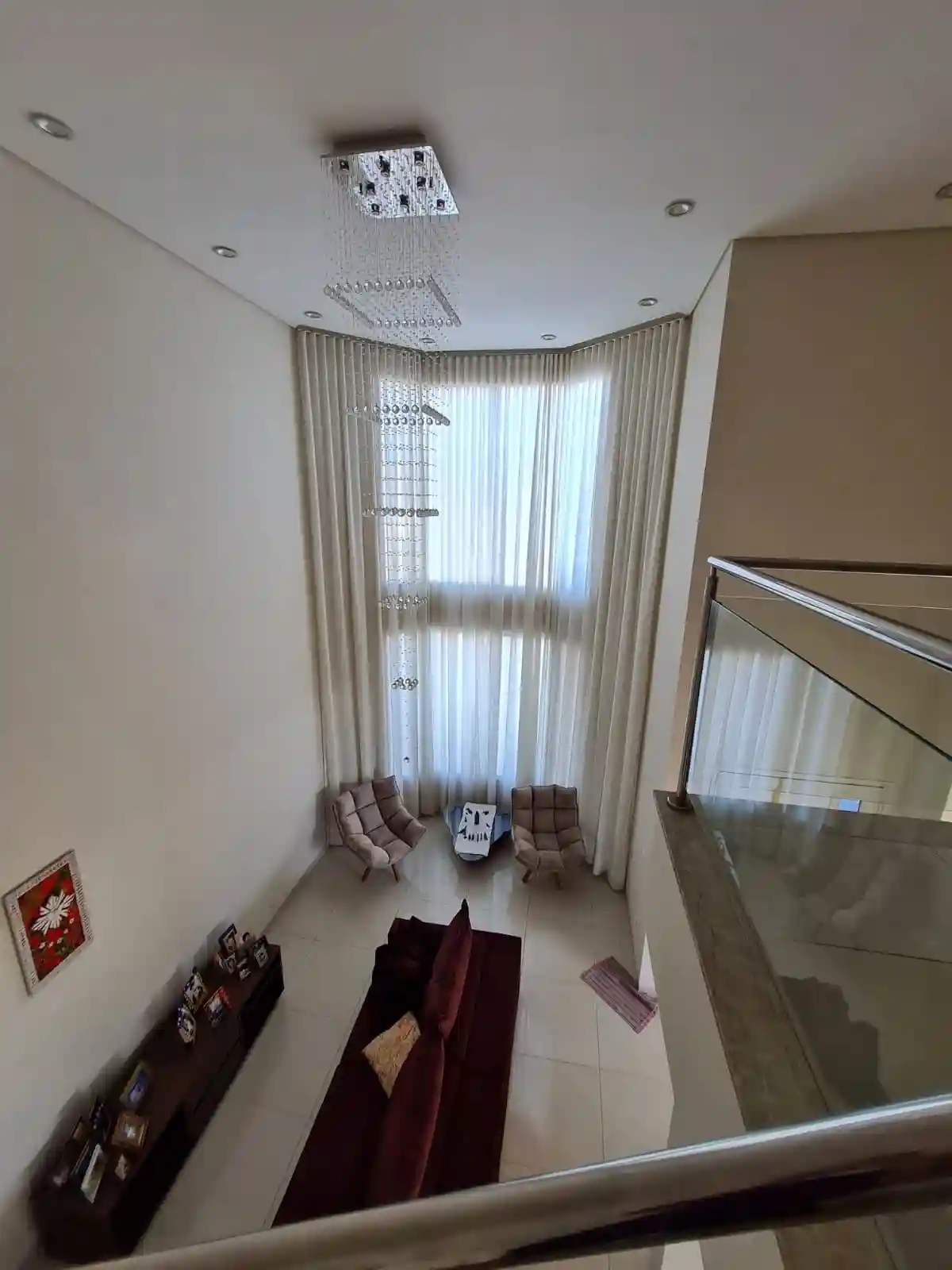 Casa de Condomínio com 4 quartos à venda, 390m² — foto 1 de 7