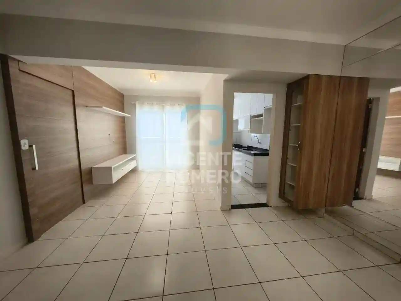 Apartamento com 1 quarto para aluguel, 50m² — foto 1 de 11
