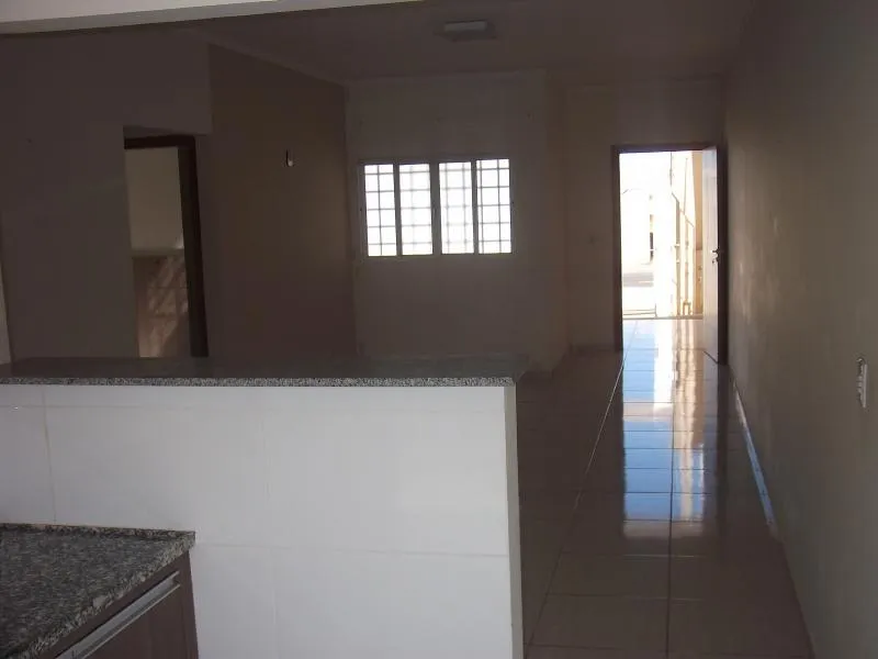 Casa à venda — foto 4 de 7