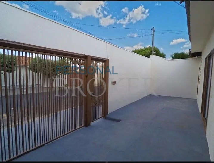 Casa à venda — foto 1 de 6