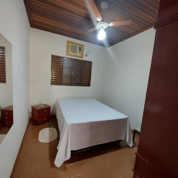 Casa à venda — foto 1 de 7