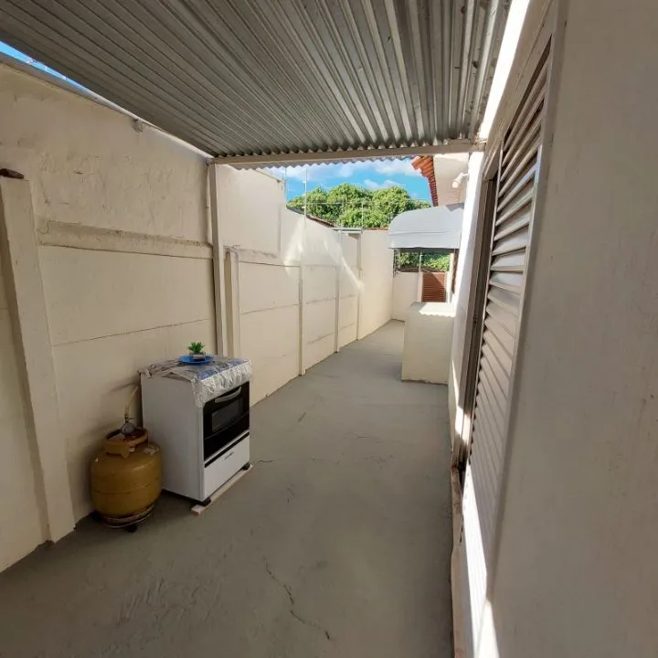 Casa à venda — foto 6 de 7