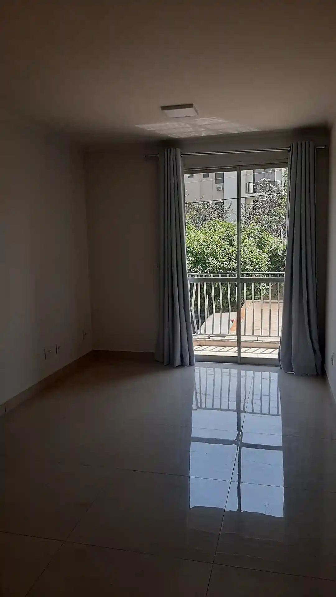Apartamento com 3 quartos à venda, 82m² — foto 1 de 27