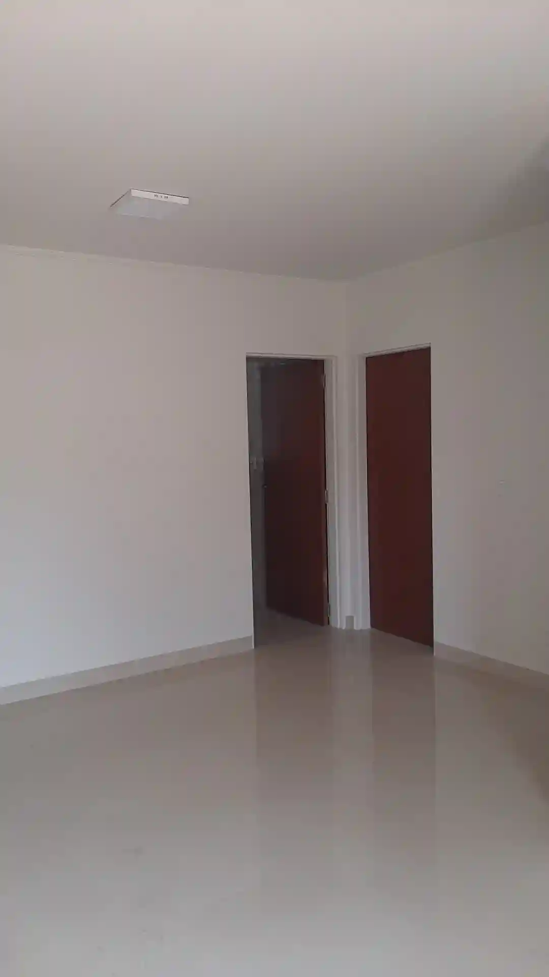 Apartamento com 3 quartos à venda, 82m² — foto 2 de 27