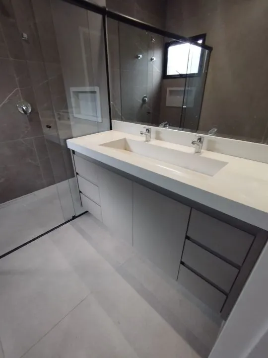 Casa de Condomínio com 3 quartos à venda, 253m² — foto 9 de 9