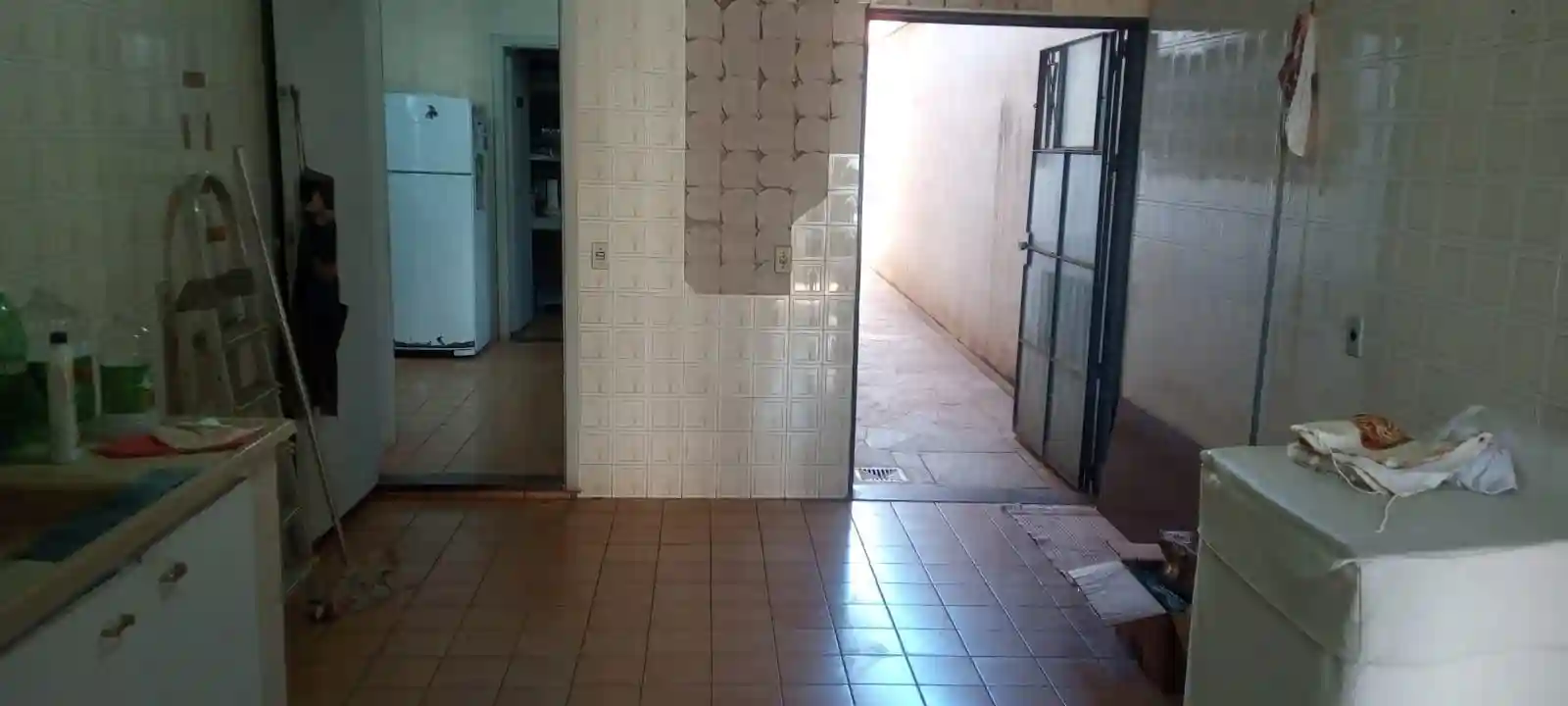Casa com 3 quartos à venda, 450m² — foto 18 de 23