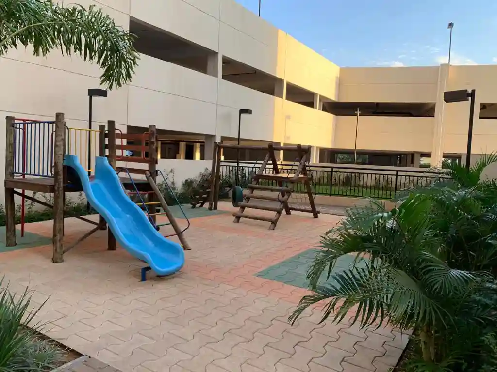 Apartamento com 2 quartos à venda, 65m² — foto 3 de 8