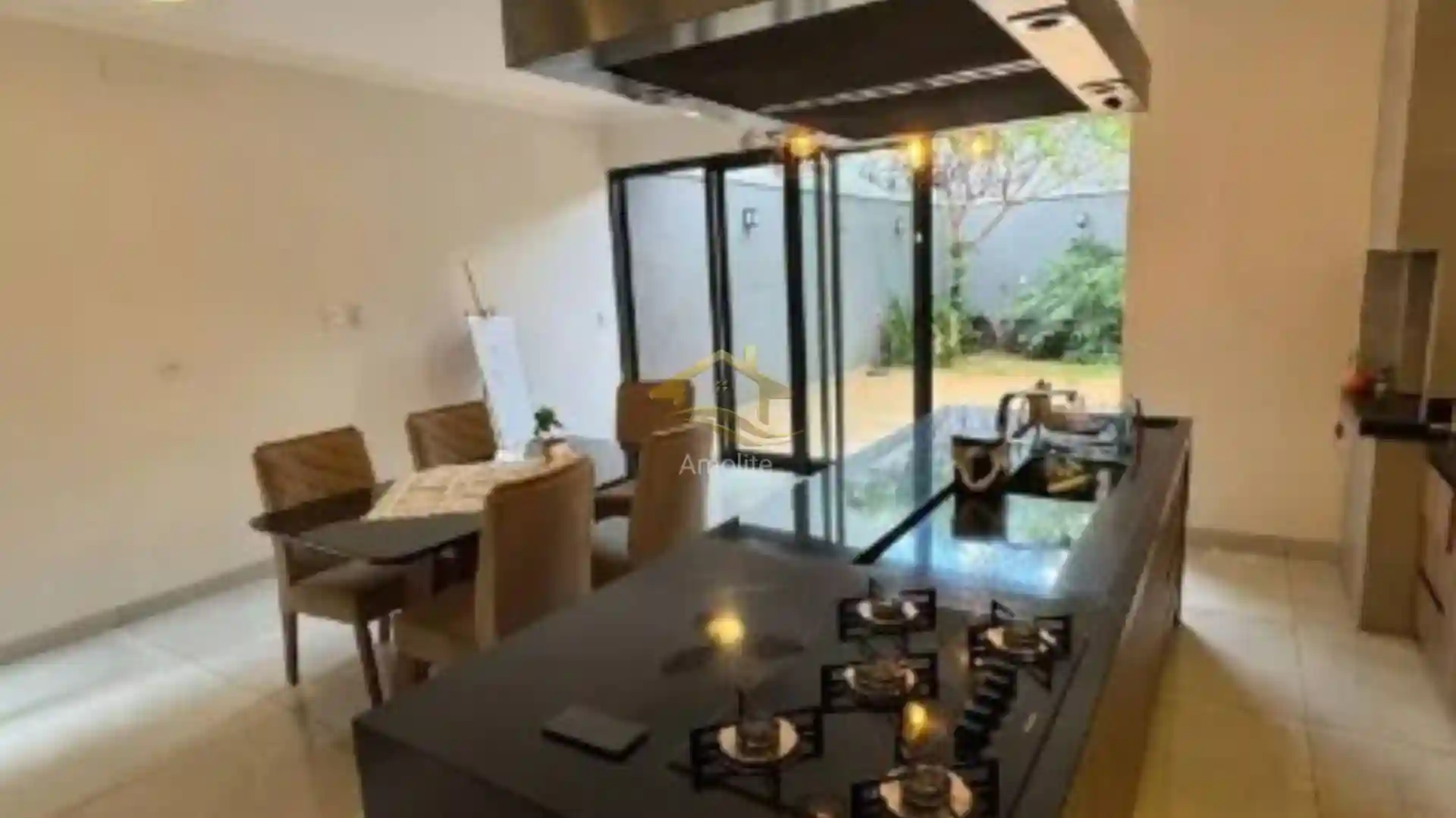 Casa de Condomínio com 3 quartos à venda, 170m² — foto 22 de 44