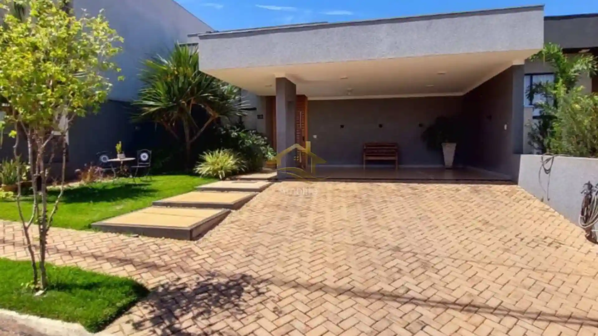 Casa de Condomínio com 3 quartos à venda, 170m² — foto 2 de 44