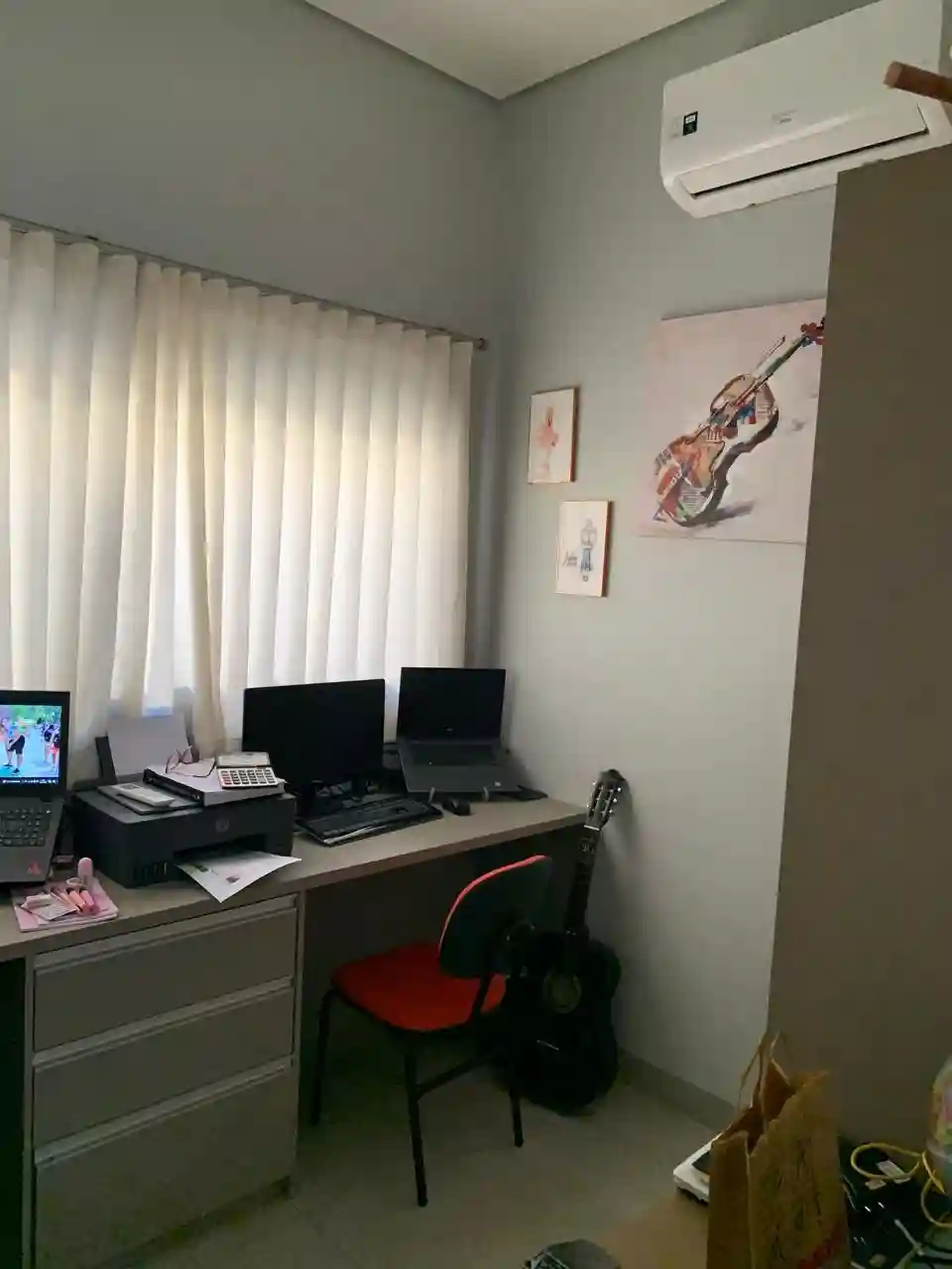 Casa de Condomínio com 3 quartos à venda, 204m² — foto 2 de 21
