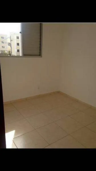Apartamento com 2 quartos à venda, 45m² — foto 2 de 17