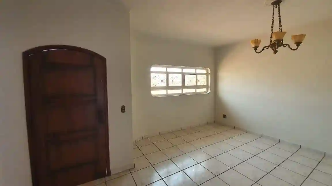 Casa com 3 quartos à venda, 224m² — foto 19 de 20