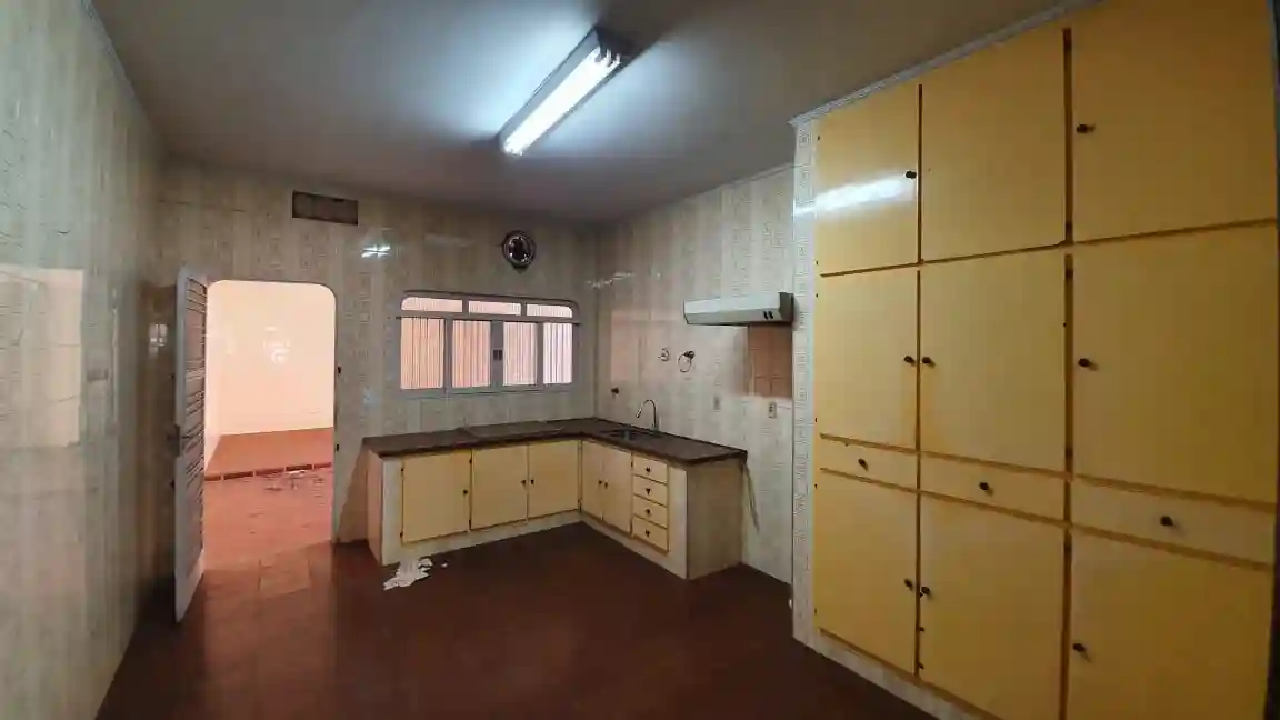 Casa com 3 quartos à venda, 224m² — foto 13 de 20
