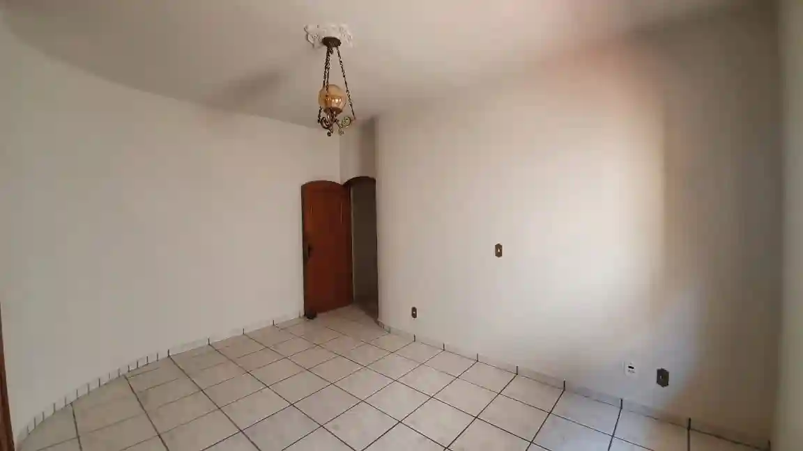 Casa com 3 quartos à venda, 224m² — foto 7 de 20