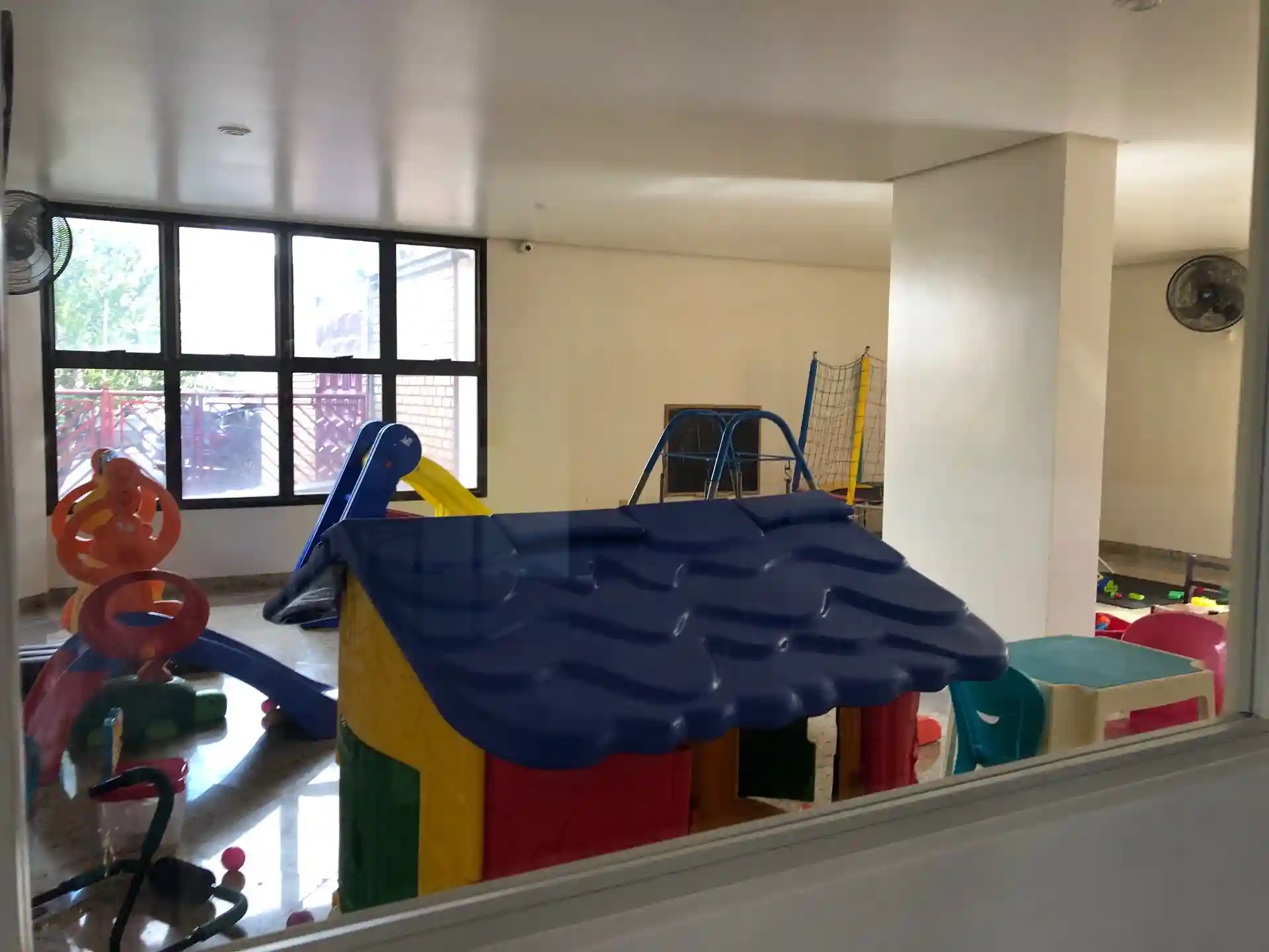 Apartamento com 3 quartos à venda, 136m² — foto 3 de 13