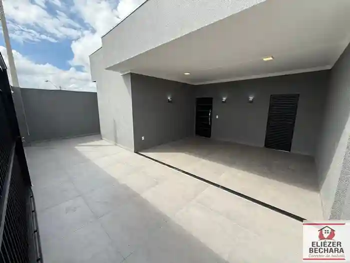Casa com 3 quartos à venda, 105m² — foto 3 de 18