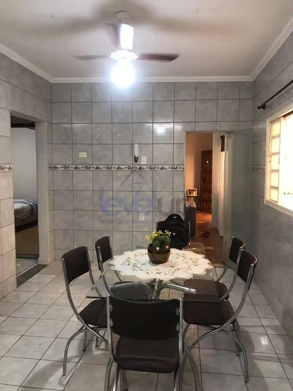 Casa Comercial com 3 quartos à venda, 130m² — foto 3 de 22