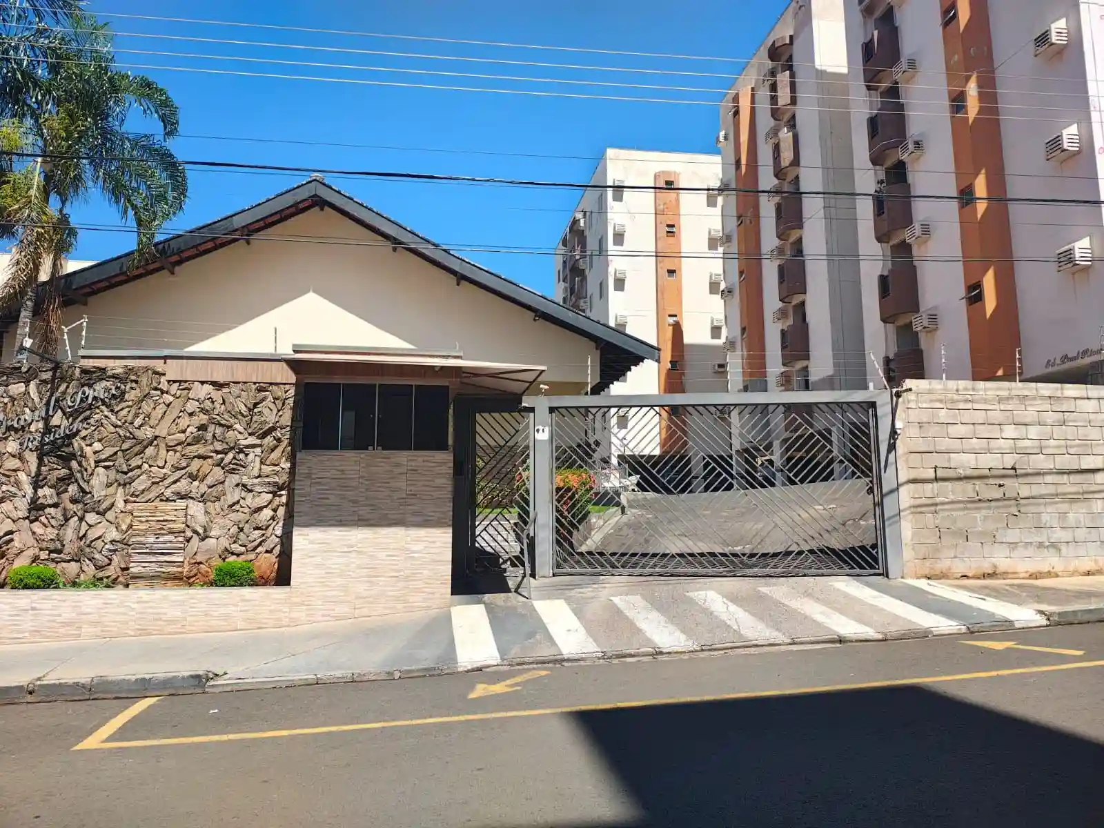Apartamento com 3 quartos à venda, 104m² — foto 1 de 11