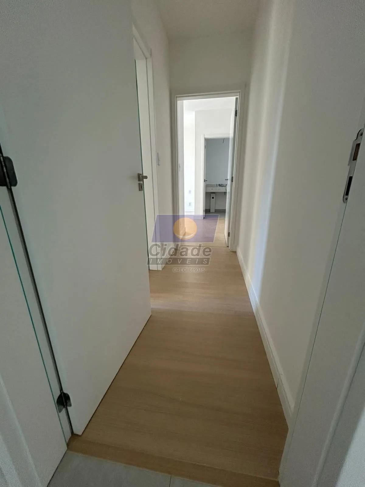 Apartamento com 3 quartos à venda, 108m² — foto 5 de 10