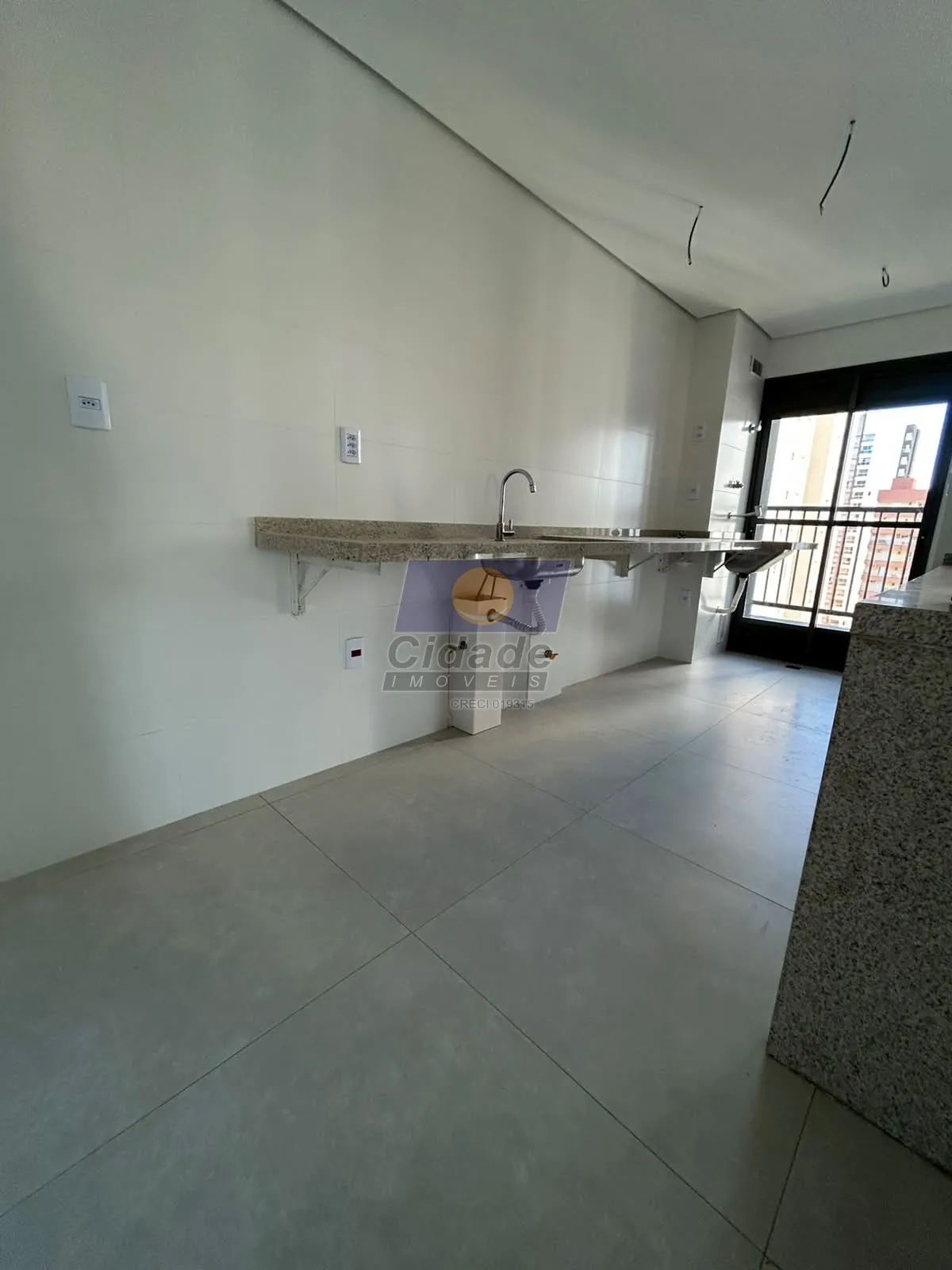 Apartamento com 3 quartos à venda, 108m² — foto 6 de 10