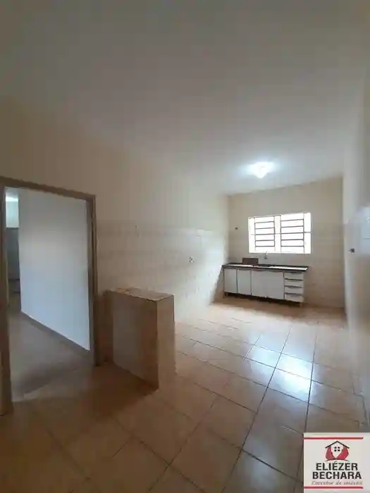 Casa com 3 quartos à venda, 160m² — foto 13 de 21