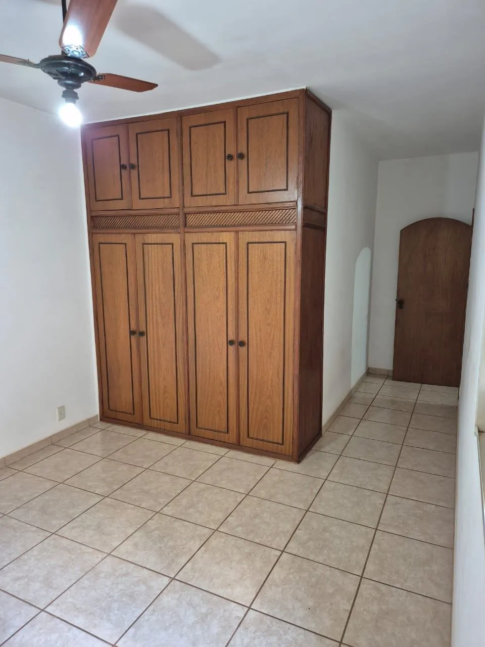 Casa com 3 quartos à venda, 360m² — foto 11 de 17