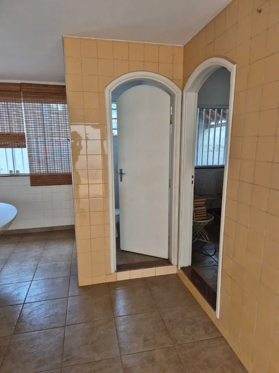 Casa com 3 quartos à venda, 360m² — foto 9 de 17