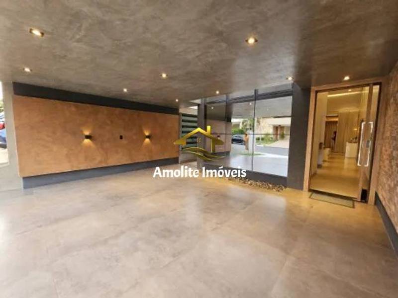 Casa de Condomínio com 3 quartos à venda, 253m² — foto 1 de 12