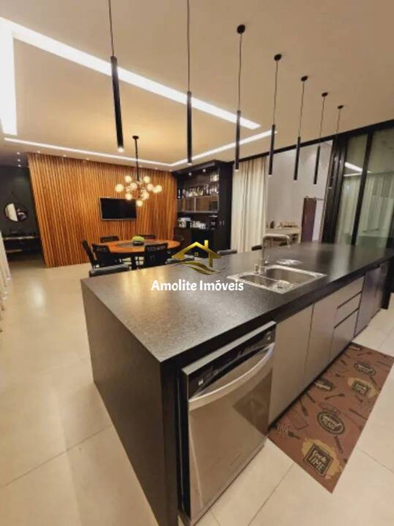 Casa de Condomínio com 3 quartos à venda, 253m² — foto 7 de 12