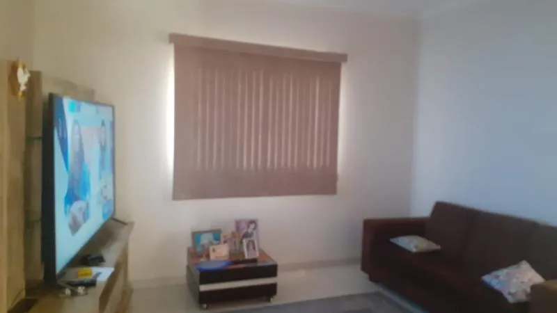 Casa à venda — foto 1 de 10