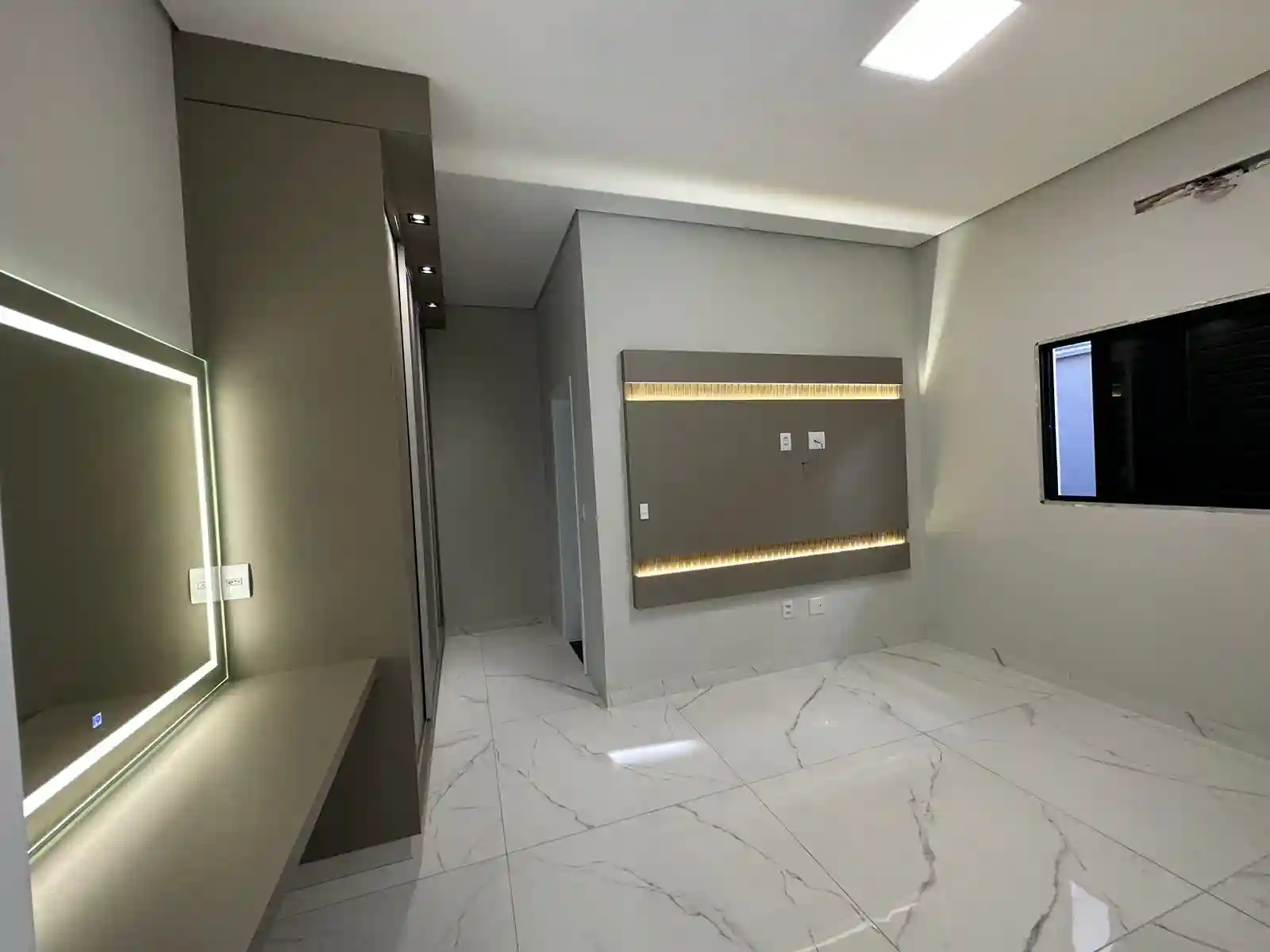 Casa de Condomínio com 3 quartos à venda, 410m² — foto 14 de 25
