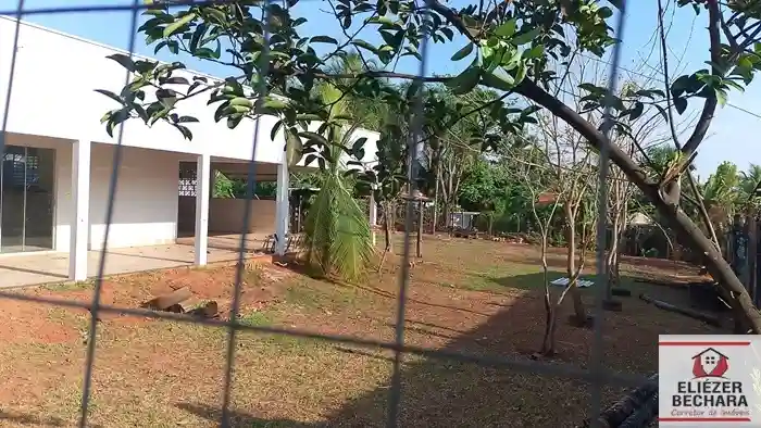Fazenda / Sítio / Chácara com 2 quartos à venda, 1000m² — foto 19 de 23