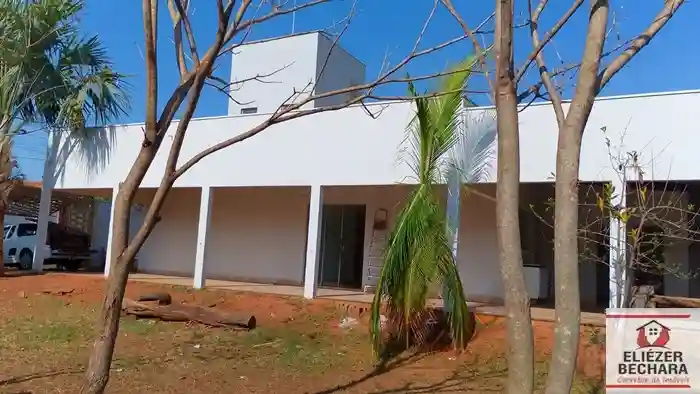 Fazenda / Sítio / Chácara com 2 quartos à venda, 1000m² — foto 1 de 23