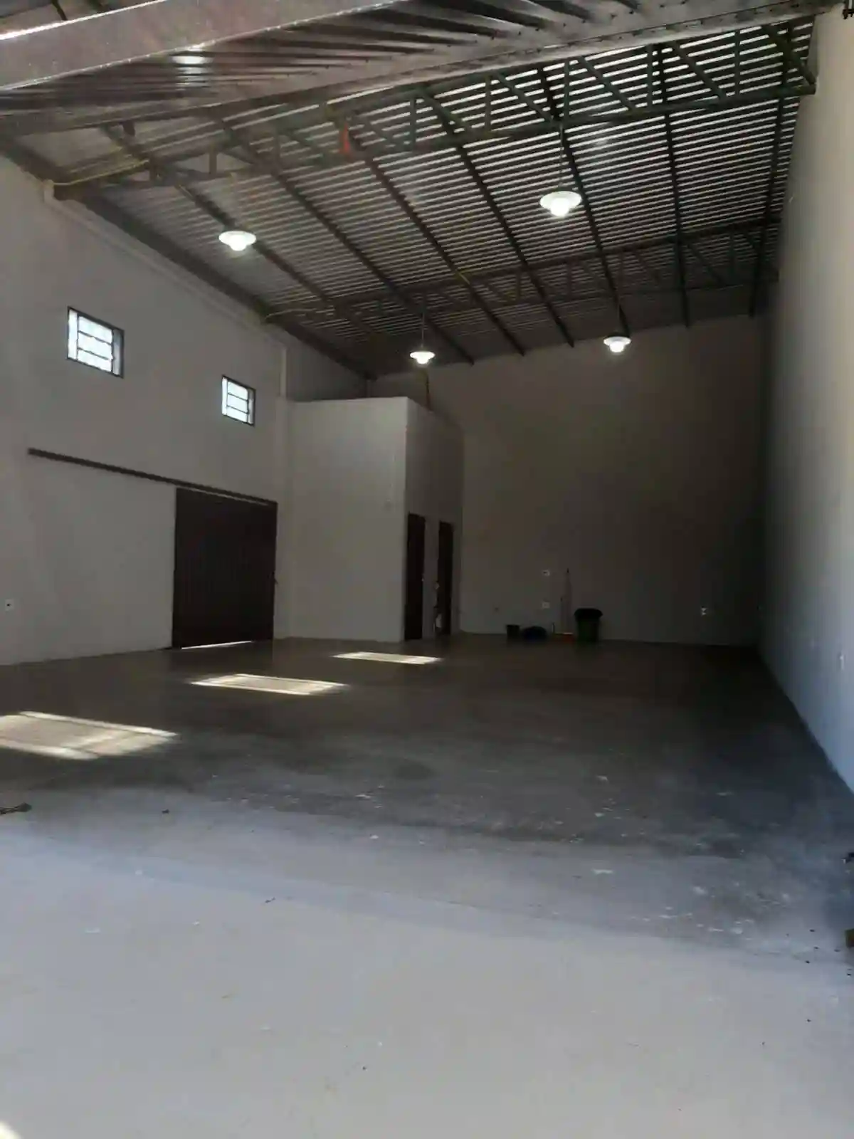 Loja / Salão / Ponto Comercial  para aluguel, 120m² — foto 4 de 8