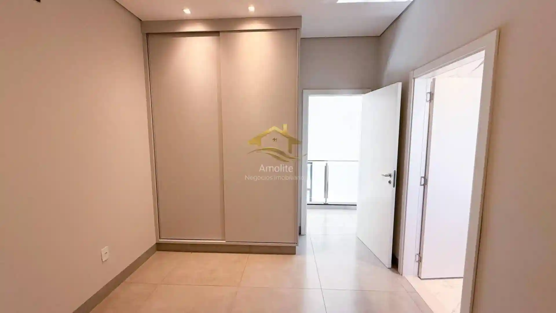 Casa de Condomínio com 3 quartos à venda, 260m² — foto 26 de 29