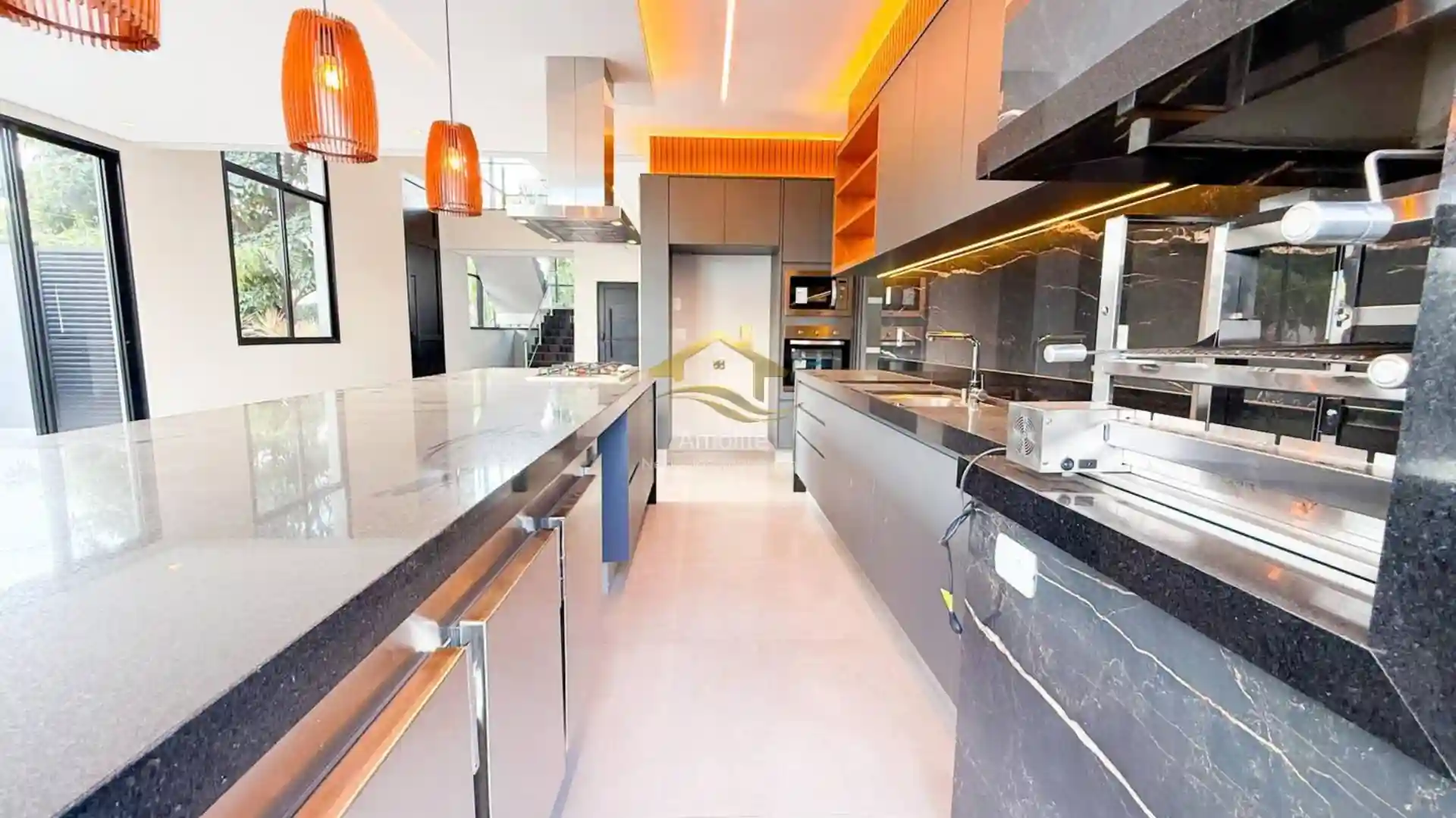 Casa de Condomínio com 3 quartos à venda, 260m² — foto 10 de 29