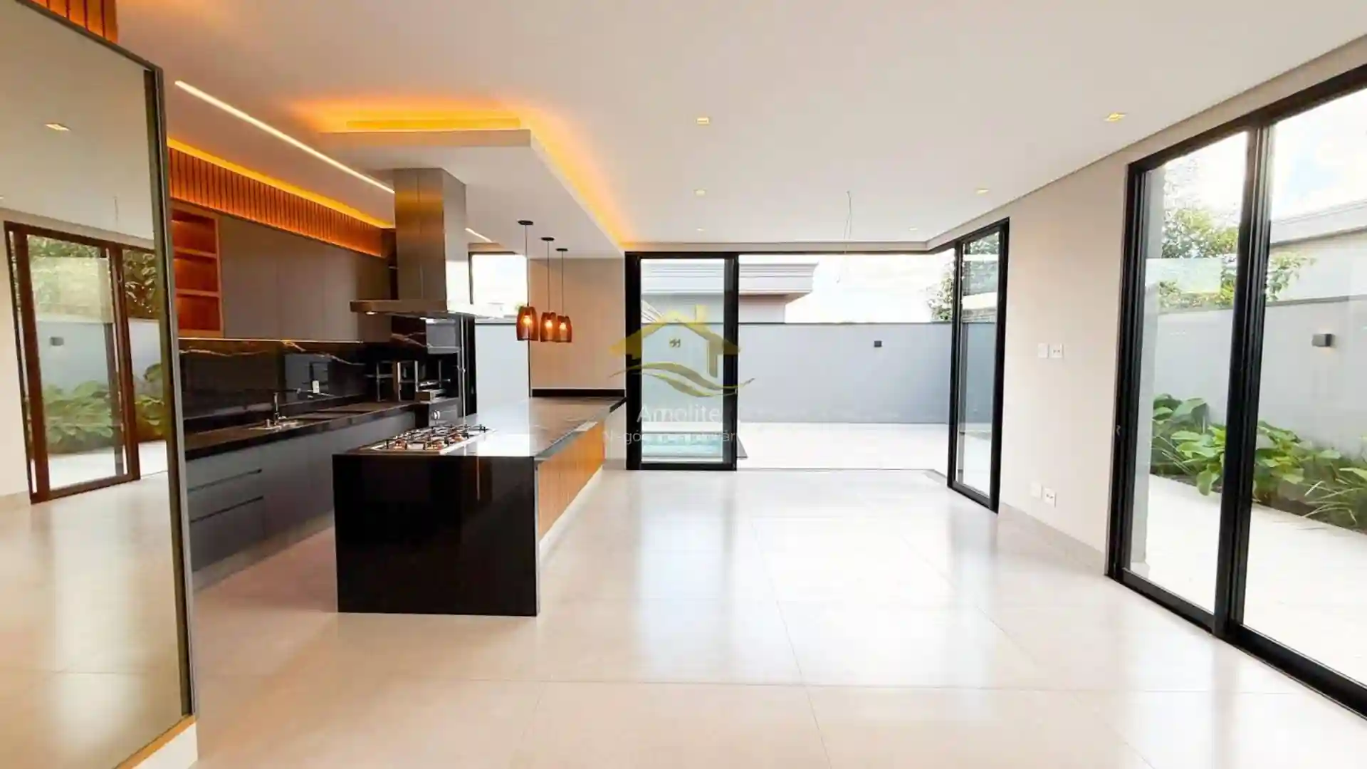 Casa de Condomínio com 3 quartos à venda, 260m² — foto 12 de 29