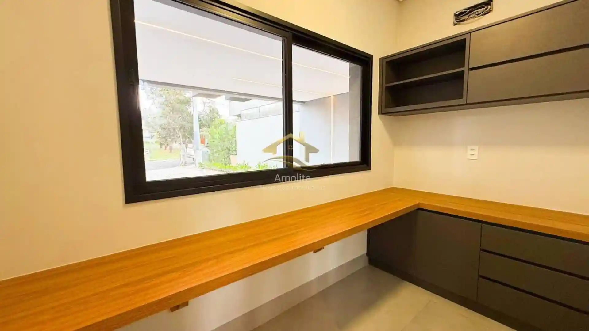Casa de Condomínio com 3 quartos à venda, 260m² — foto 13 de 29