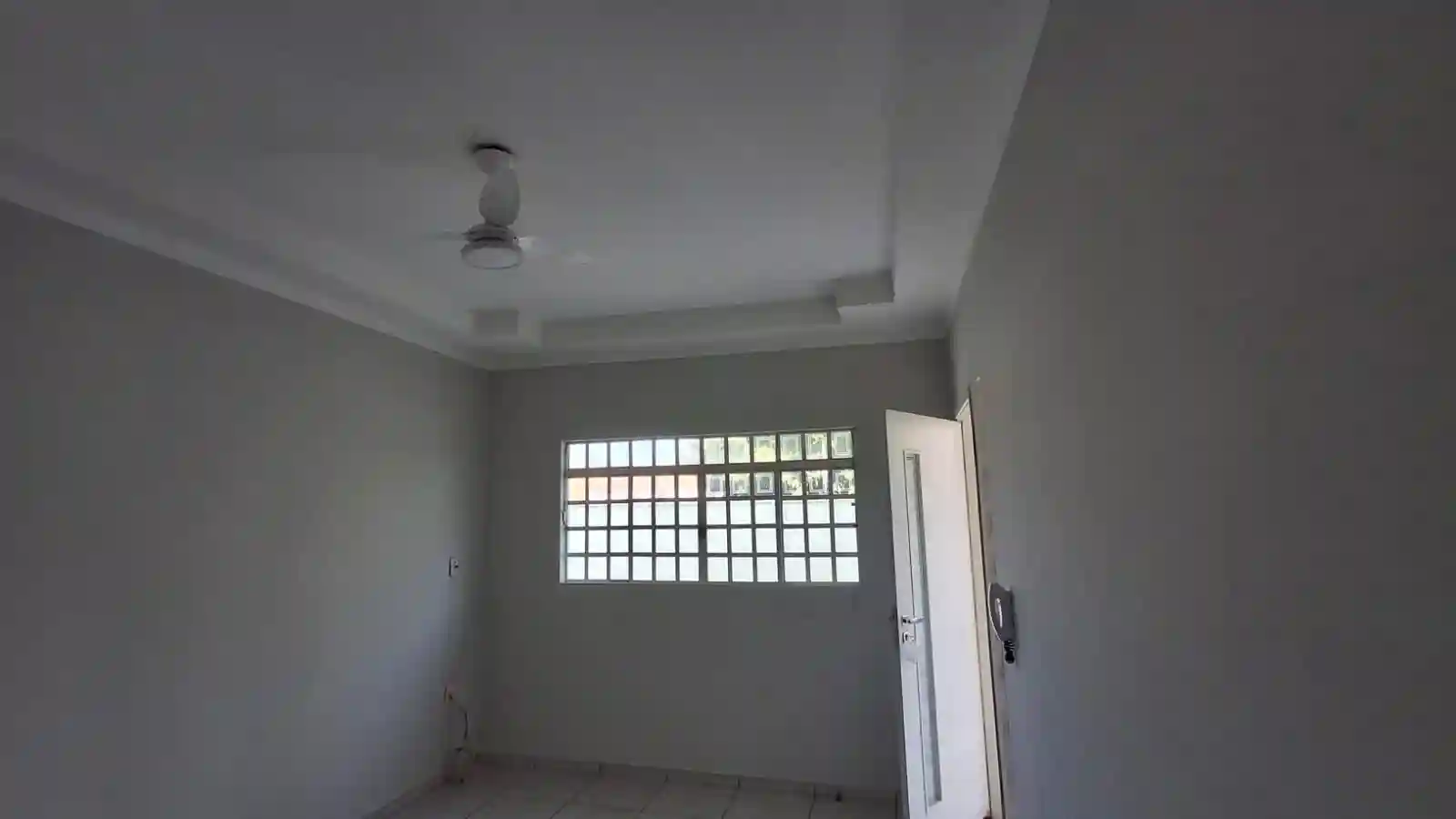Casa com 3 quartos à venda, 150m² — foto 3 de 16
