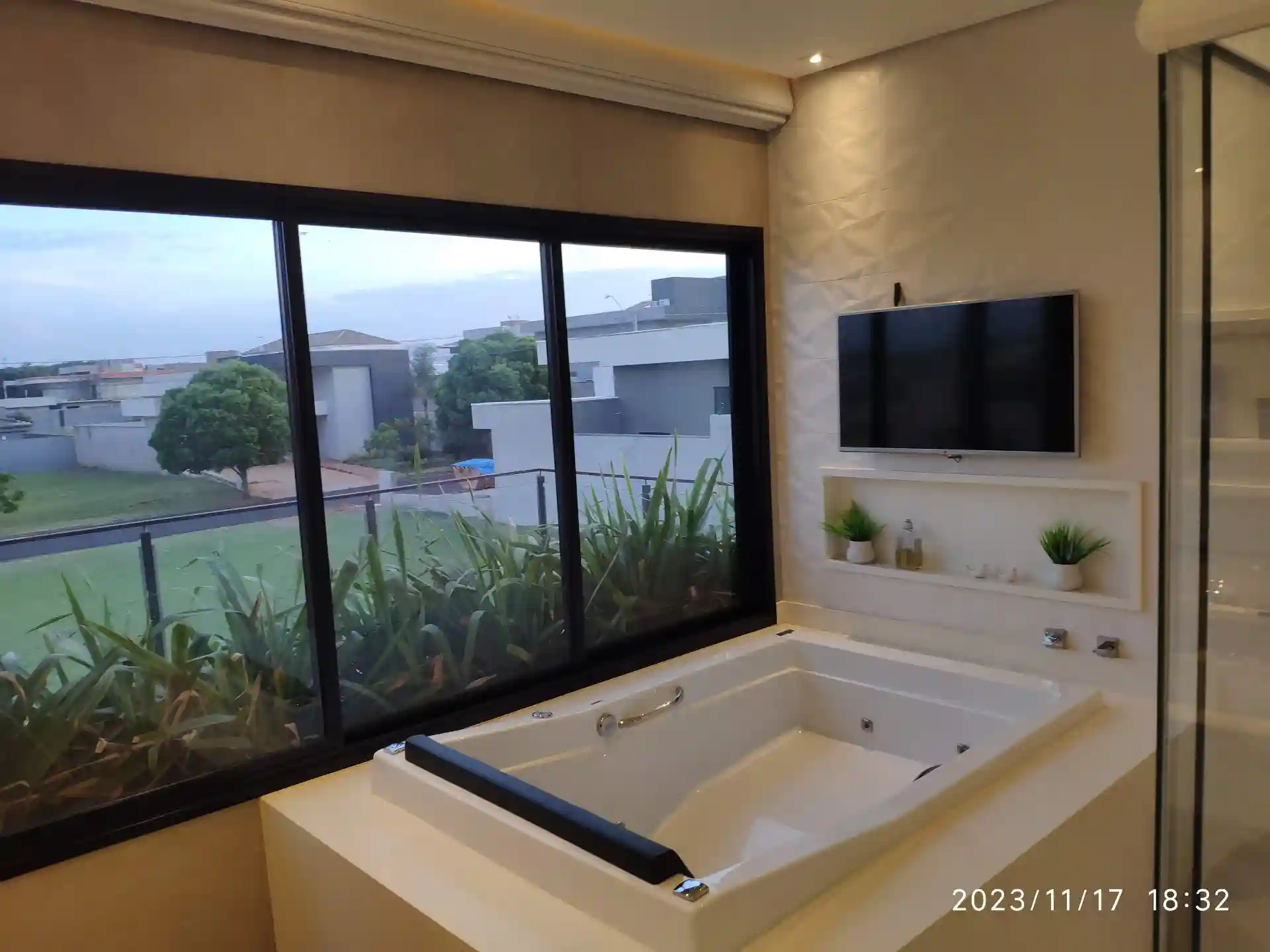 Casa de Condomínio com 4 quartos à venda, 416m² — foto 45 de 45