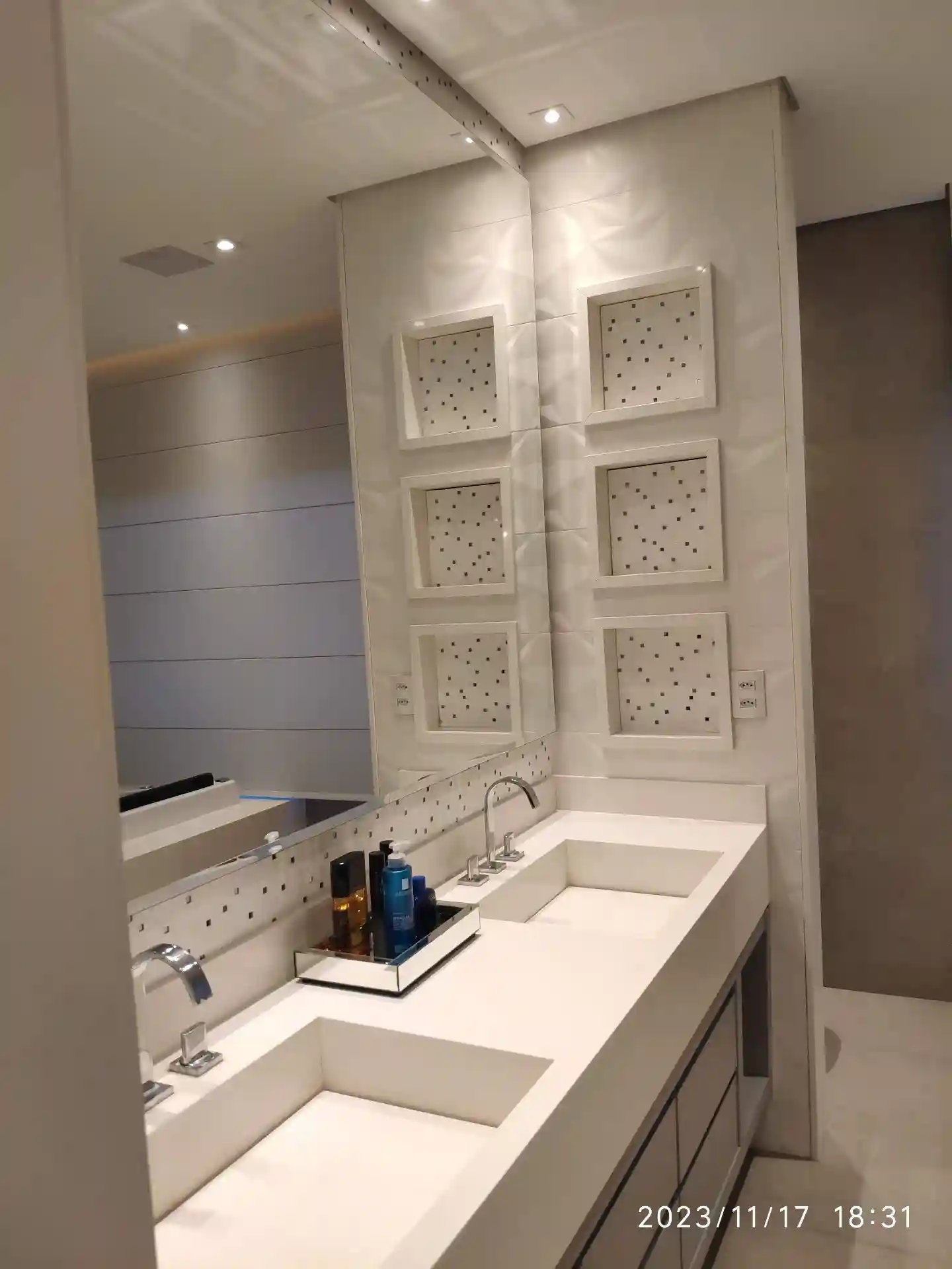 Casa de Condomínio com 4 quartos à venda, 416m² — foto 42 de 45