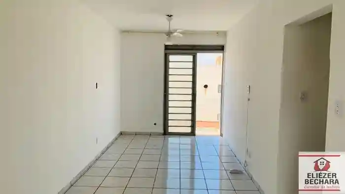 Apartamento com 2 quartos à venda, 70m² — foto 1 de 26