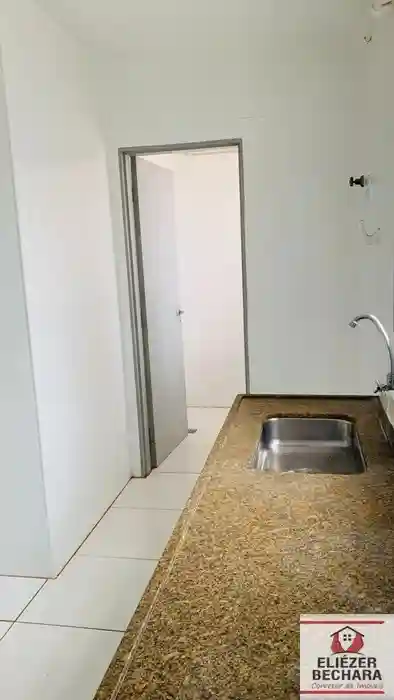Apartamento com 2 quartos à venda, 70m² — foto 15 de 26