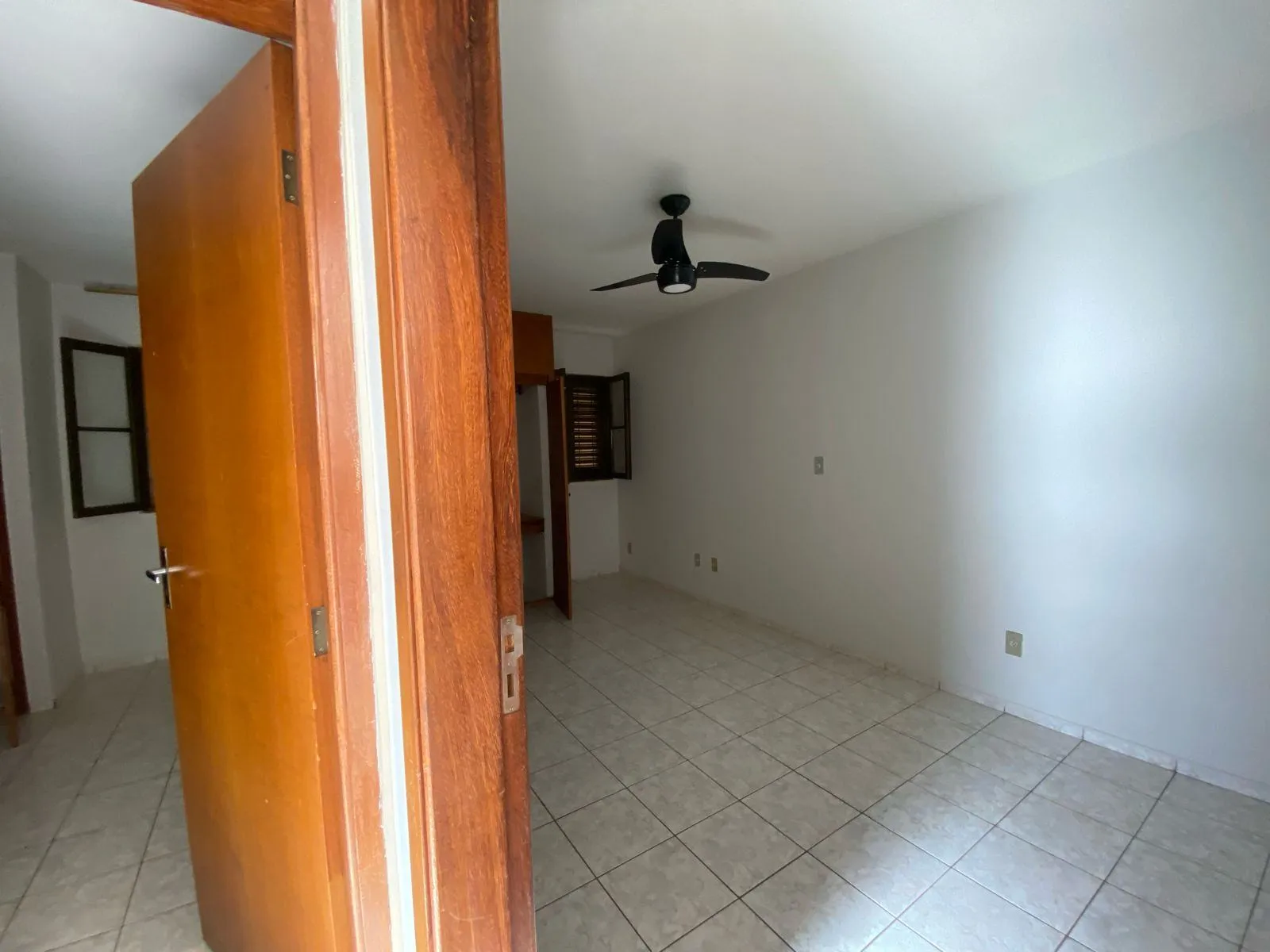 Apartamento com 2 quartos para aluguel, 60m² — foto 3 de 7