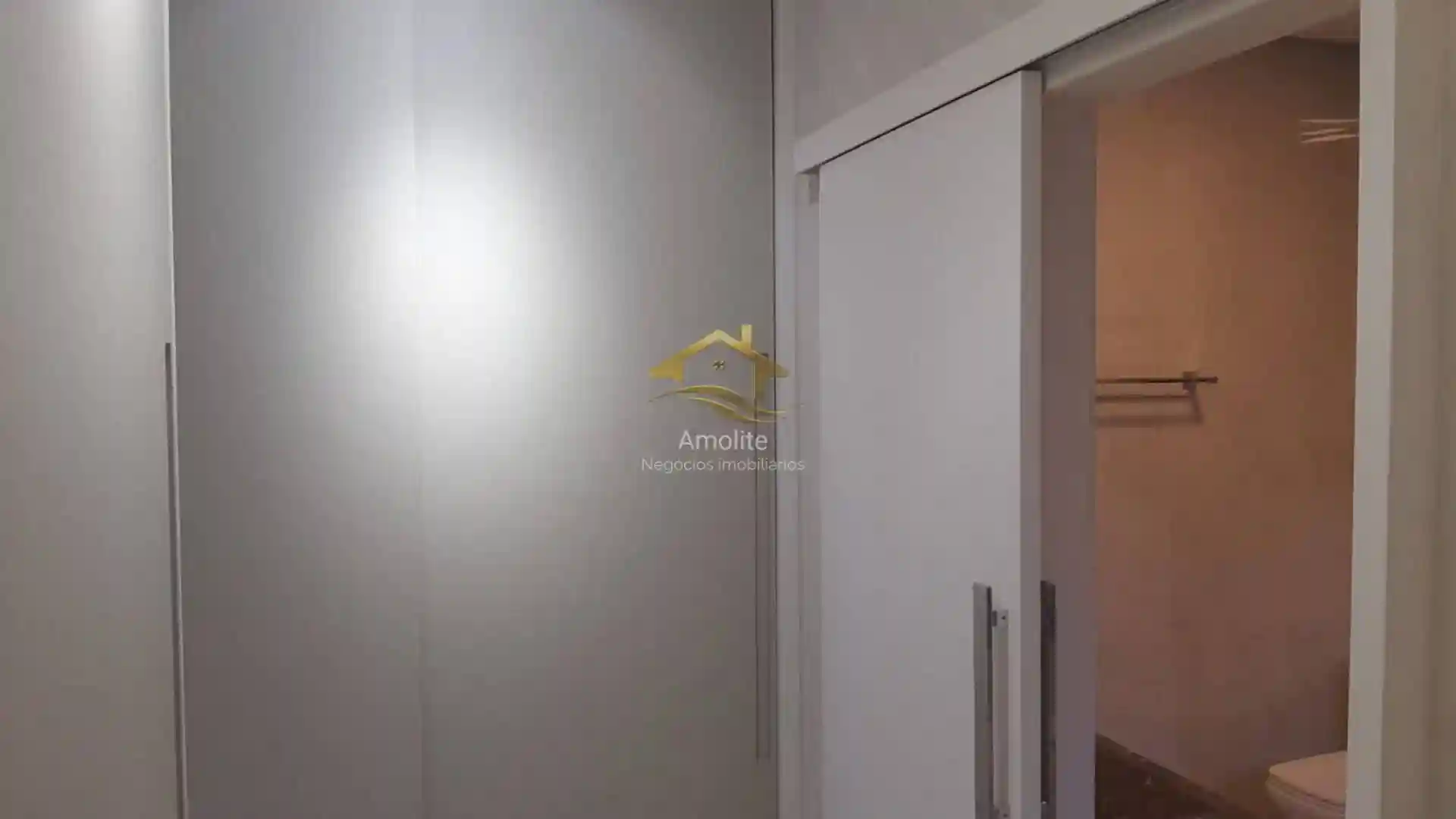 Casa de Condomínio com 3 quartos à venda, 253m² — foto 22 de 29