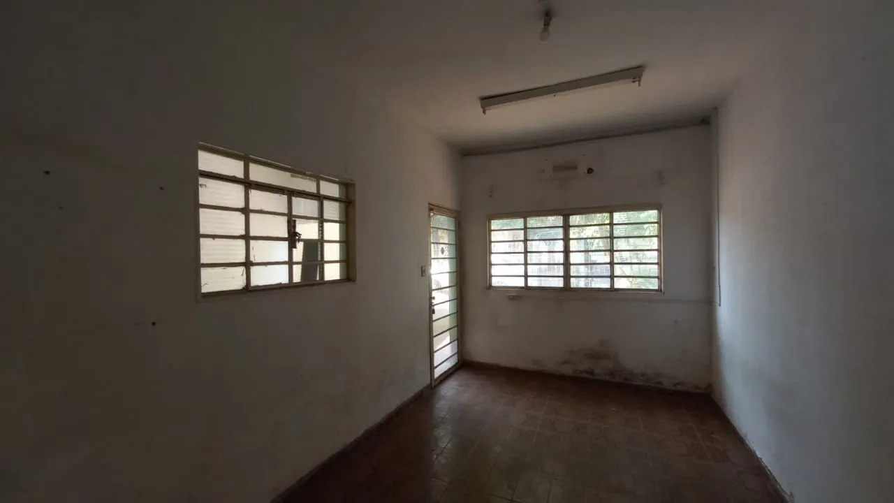 Casa à venda — foto 3 de 7