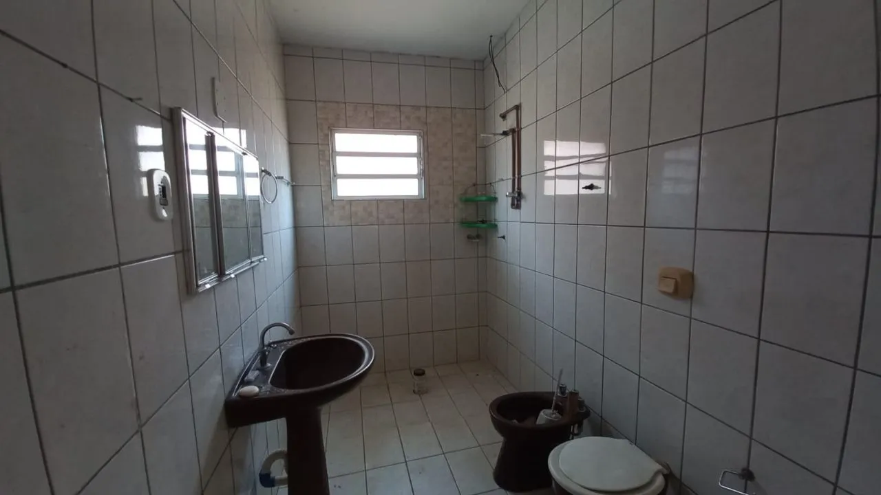 Casa à venda — foto 4 de 7
