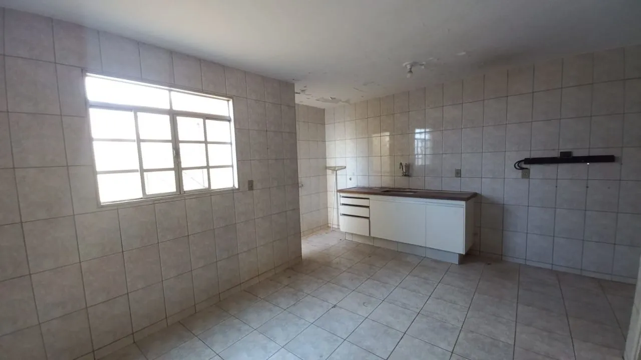 Casa à venda — foto 5 de 7
